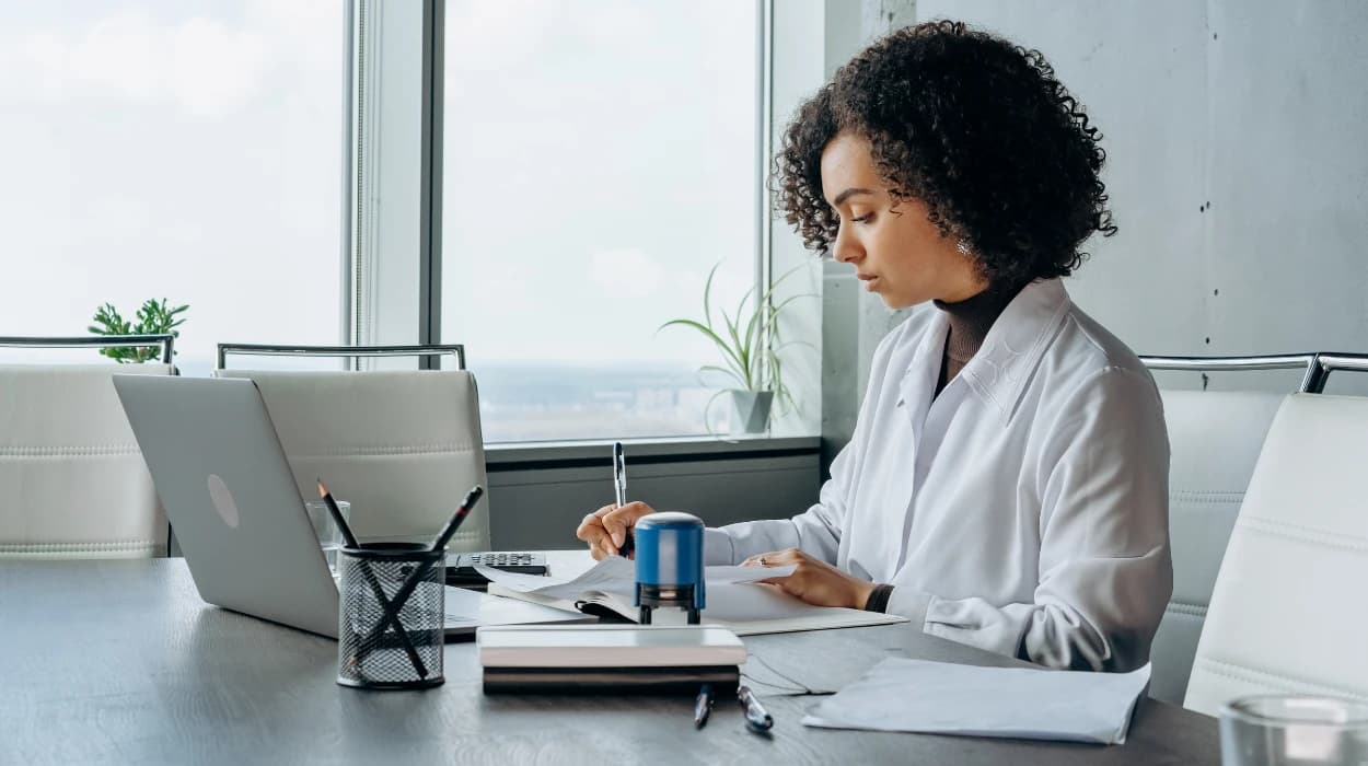 Office Technology Mastery for Administrative Assistants